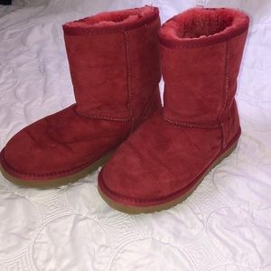 Red/orange Uggs 💄
